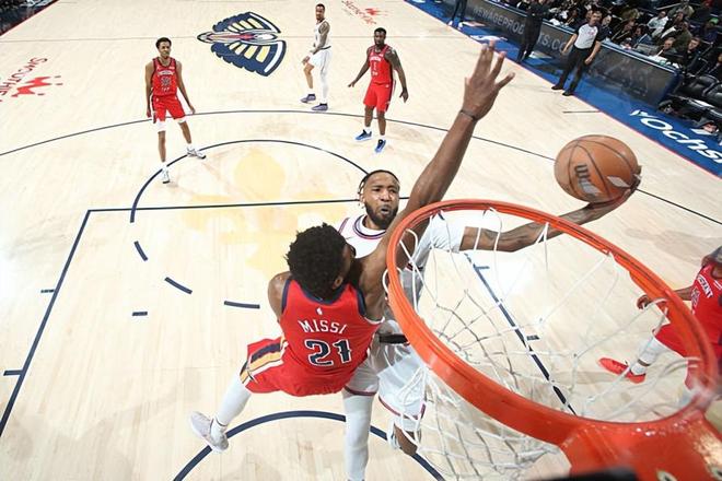 小琼斯22+4+3助难救主 快船四连败陷困境