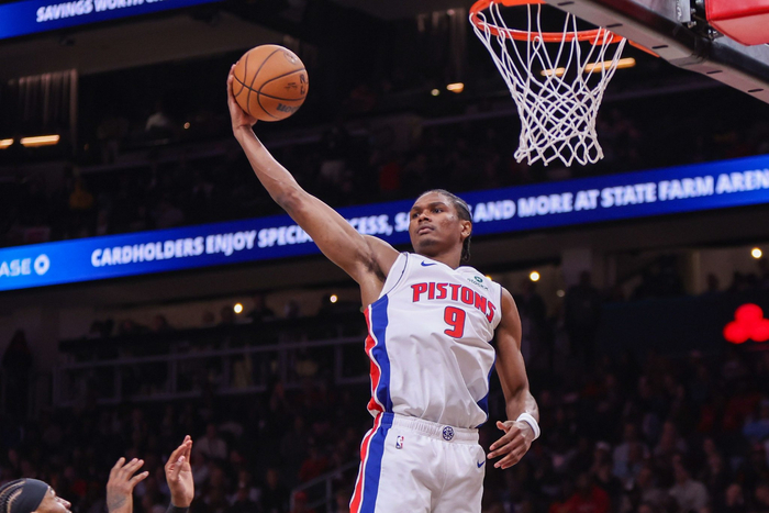 活塞双星联手制胜 森林狼客场吞败