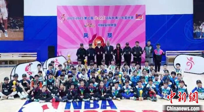 第七届北京晚报百队杯青少年篮球赛圆满落幕 各